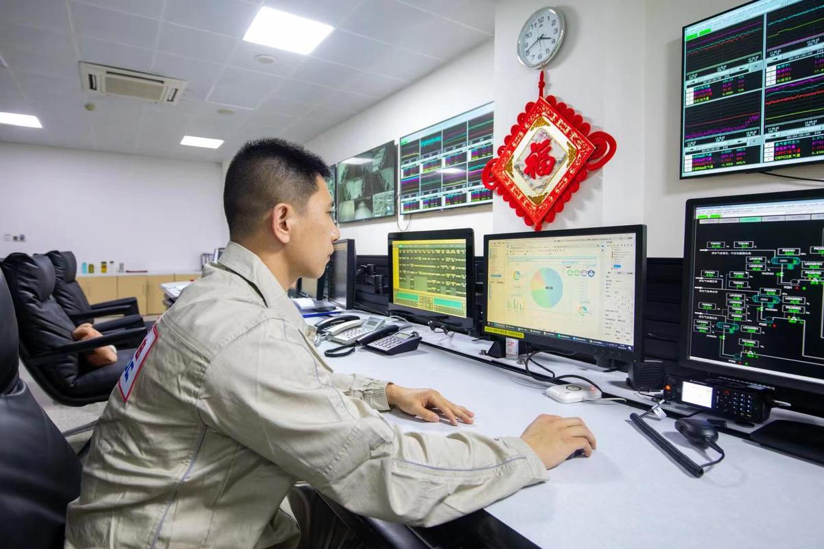 我國首個雙頻5G工業互聯網智能煉廠全面建成投用，開啟工業互聯網數據服務新篇章